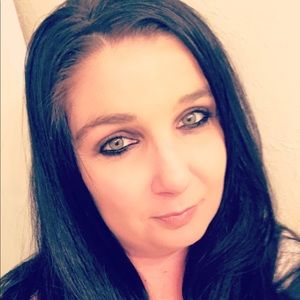 Meet your Posher, Annah